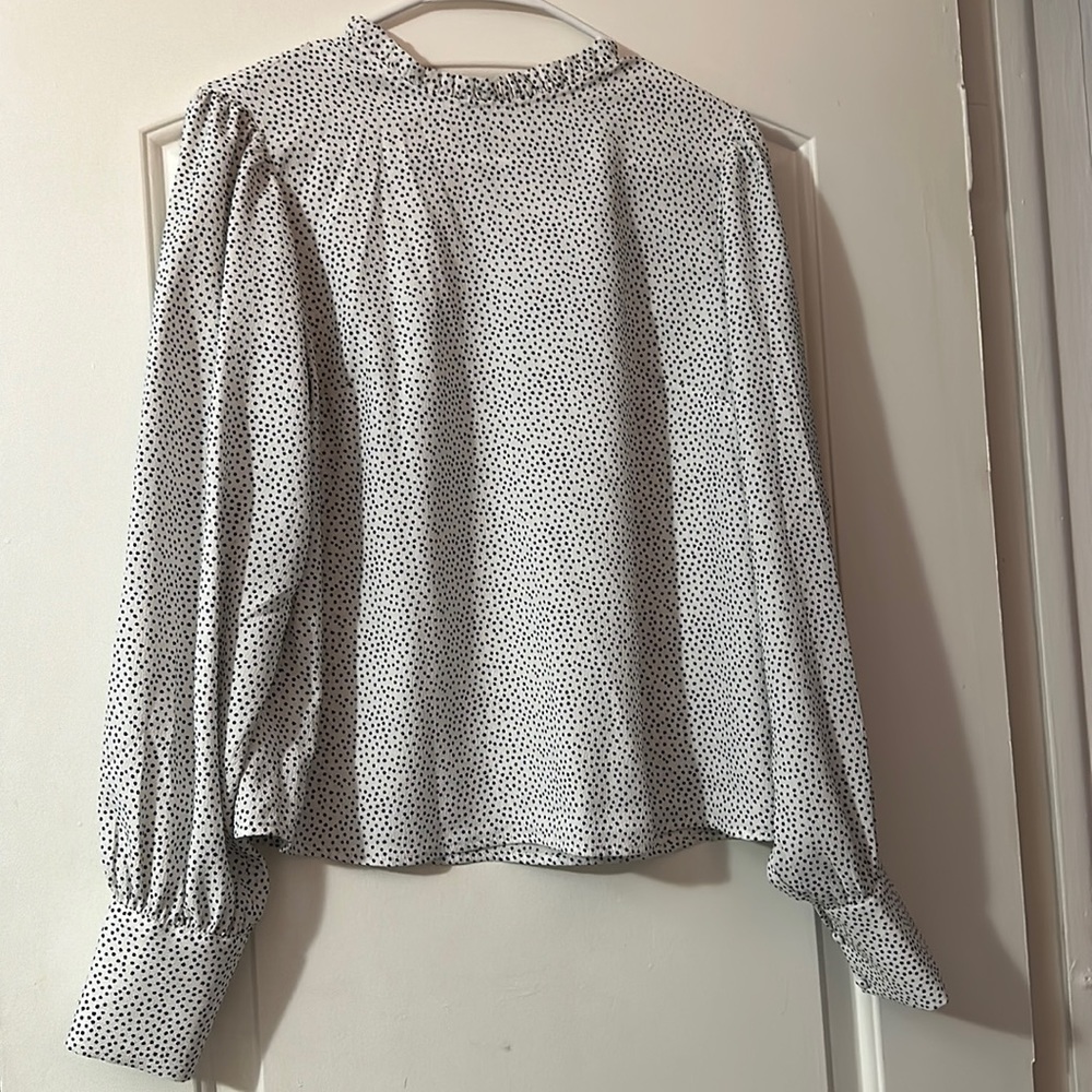 White/Black dots long sleeve Maison D’ Amelie shirt